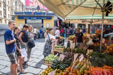 Local in ANpels Napels te voet tour